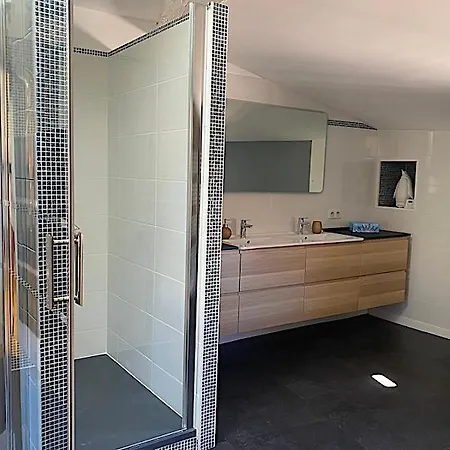La Bastide Loft Cosy Proche Bordeaux Et St-emilion ! * Libourne
